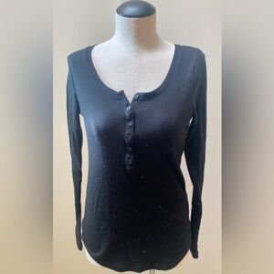 Women’s long sleeve henley